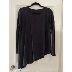 ✨Lululemon Black Asymmetrical/Side Tie Top - 8